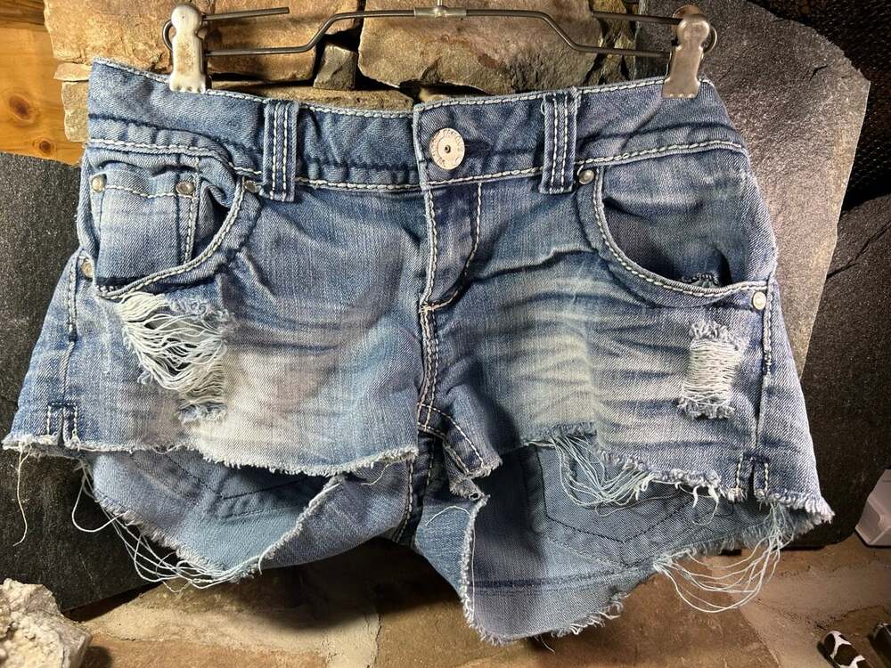 Almost Famous Acid Wash Faded distressed Denim Girls Short Shorts size 11